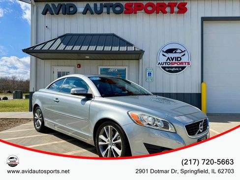 Used 2011 Volvo C70 T5 image 1