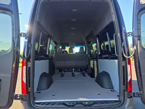 New 2026 Mercedes-Benz Sprinter 2500 image 17