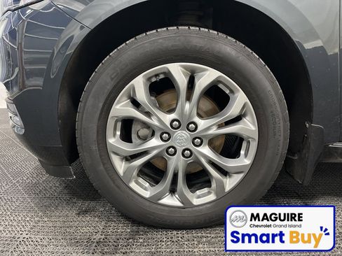 Used 2019 Buick Enclave Avenir image 24