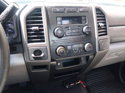 Used 2019 Ford F250 XL RWD image 11