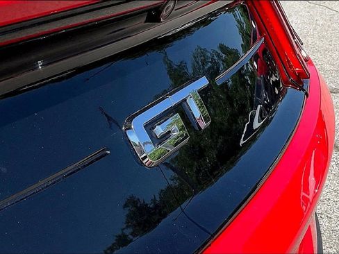 Used 2019 Ford Mustang GT Premium RWD image 32