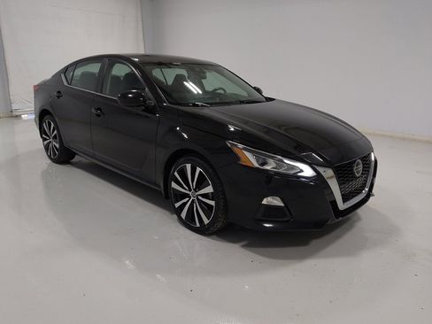 Used 2022 Nissan Altima 2.5 SR image 13