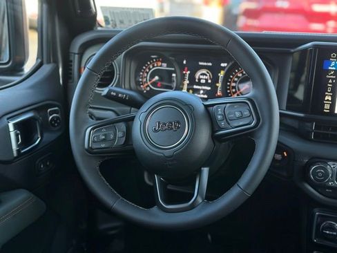 New 2026 Jeep Gladiator Mojave image 19