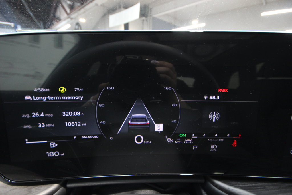 Used 2025 Audi Q5 Premium w/ Convenience Package AWD/4WD image 18