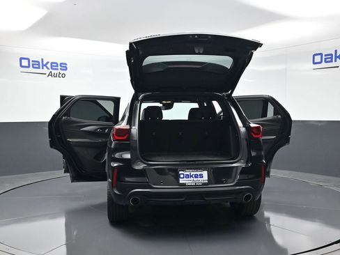 Used 2025 Chevrolet TrailBlazer RS w/ Convenience Package image 55