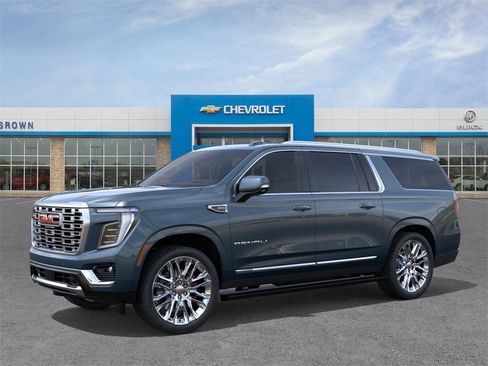 New 2026 GMC Yukon XL Denali w/ Denali Reserve Package image 2
