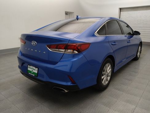 Used 2018 Hyundai Sonata SE FWD image 9