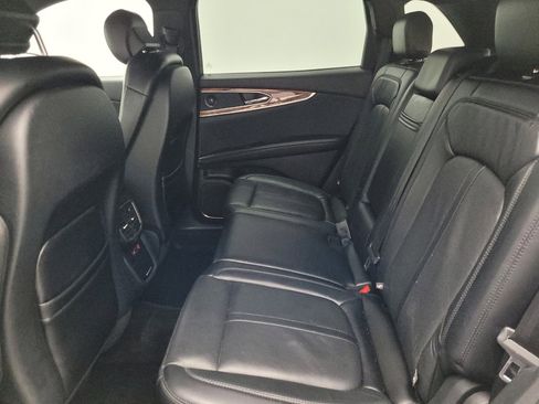 Used 2018 Lincoln MKX Reserve w/ Driver Assistance Package image 18