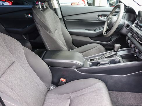 Used 2023 Honda Accord EX image 19