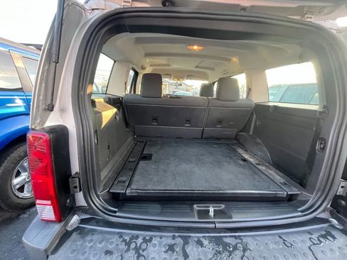 Used 2007 Dodge Nitro SXT image 15