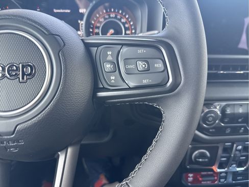 New 2026 Jeep Gladiator Mojave AWD/4WD image 17