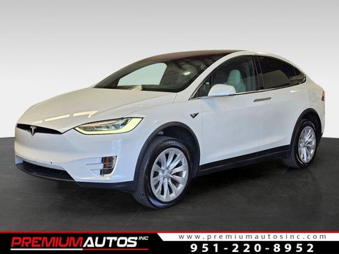 Used 2019 Tesla Model X AWD/4WD image 1