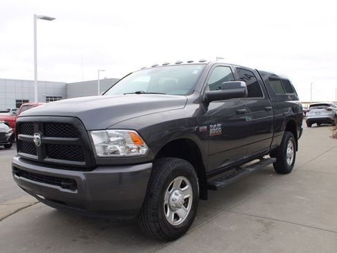 Used 2017 RAM 2500 Tradesman w/ Snow Chief Group image 3