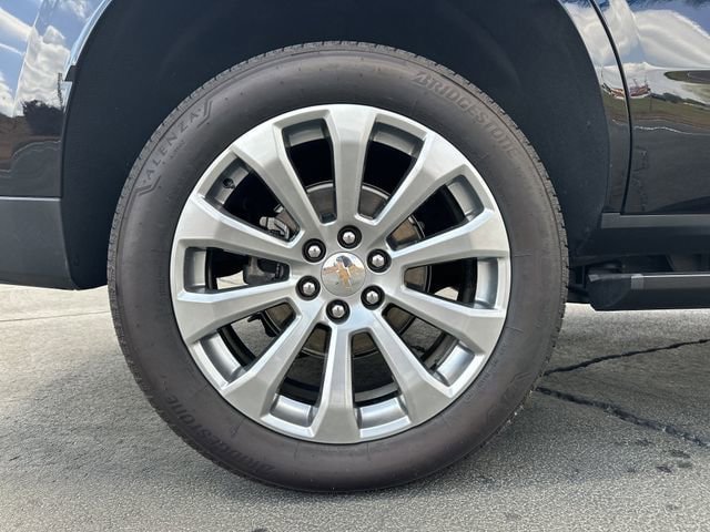 New 2025 Chevrolet Tahoe Premier RWD image 44