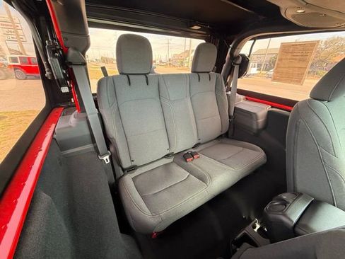 Certified 2024 Jeep Wrangler Sport AWD/4WD image 12