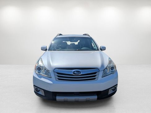 Used 2012 Subaru Outback 2.5i Limited image 2
