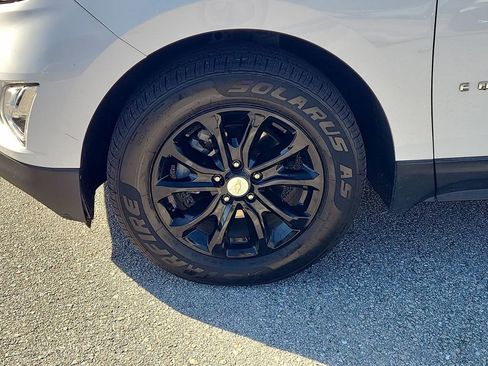 Used 2020 Chevrolet Equinox LT image 17