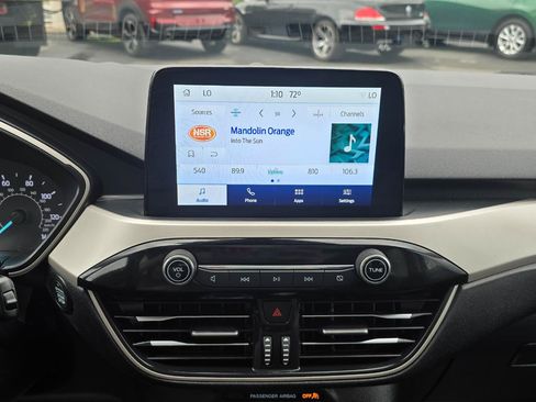 Used 2022 Ford Escape SEL AWD/4WD image 9