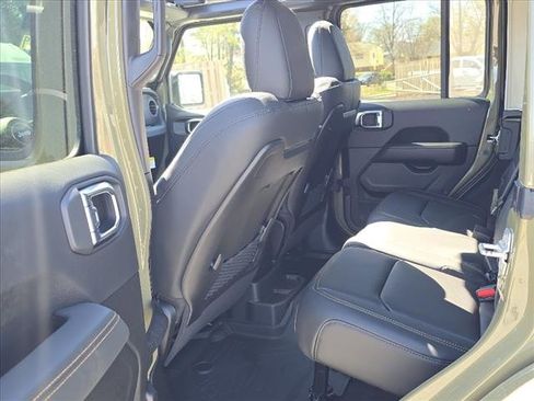 New 2025 Jeep Wrangler Rubicon 392 image 7