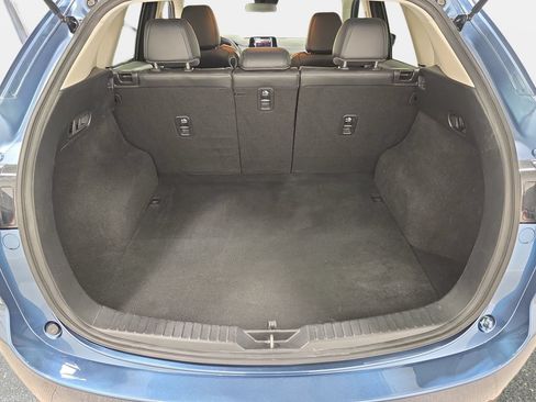 Used 2019 MAZDA CX-5 Touring FWD image 34