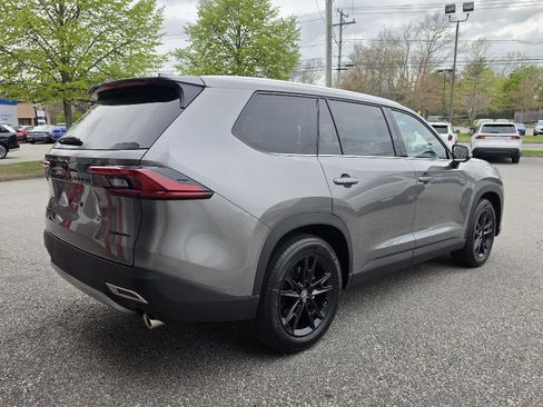 New 2026 Toyota Grand Highlander AWD Hybrid image 3