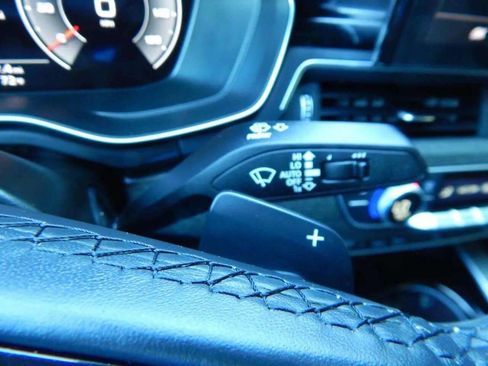 Used 2022 Audi A4 2.0T Premium Plus image 29