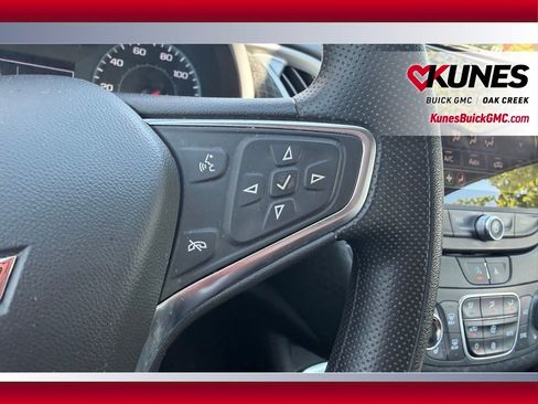 Used 2024 Chevrolet Malibu LT FWD image 12