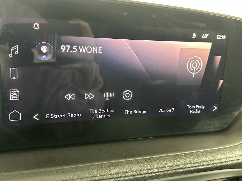 Used 2024 Buick Encore GX Sport Touring w/ Experience Buick Package AWD/4WD image 16