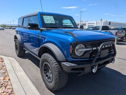 Used 2021 Ford Bronco First Edition AWD/4WD image 4