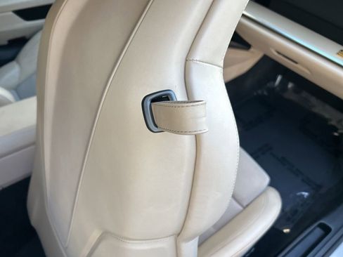 Used 2021 Porsche 911 Targa 4S Heritage Design image 33