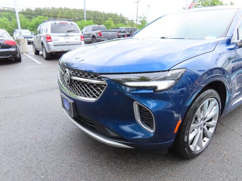 Used 2023 Buick Envision Avenir AWD/4WD image 9