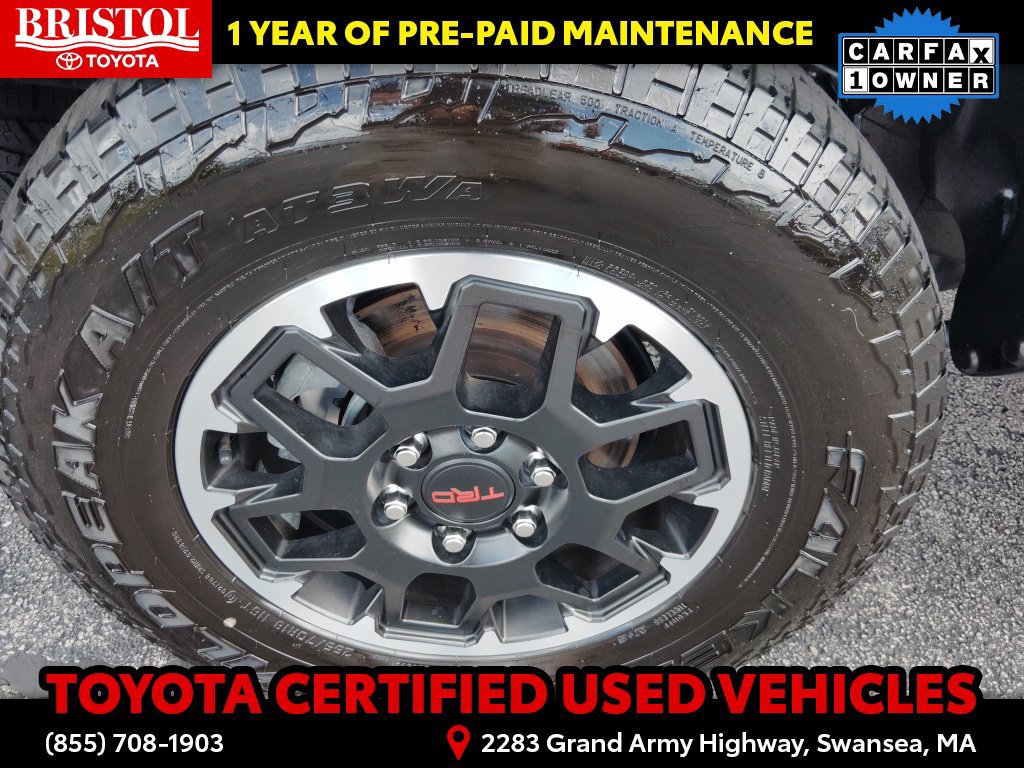 Used 2025 Toyota Tacoma TRD Off-Road AWD/4WD image 11