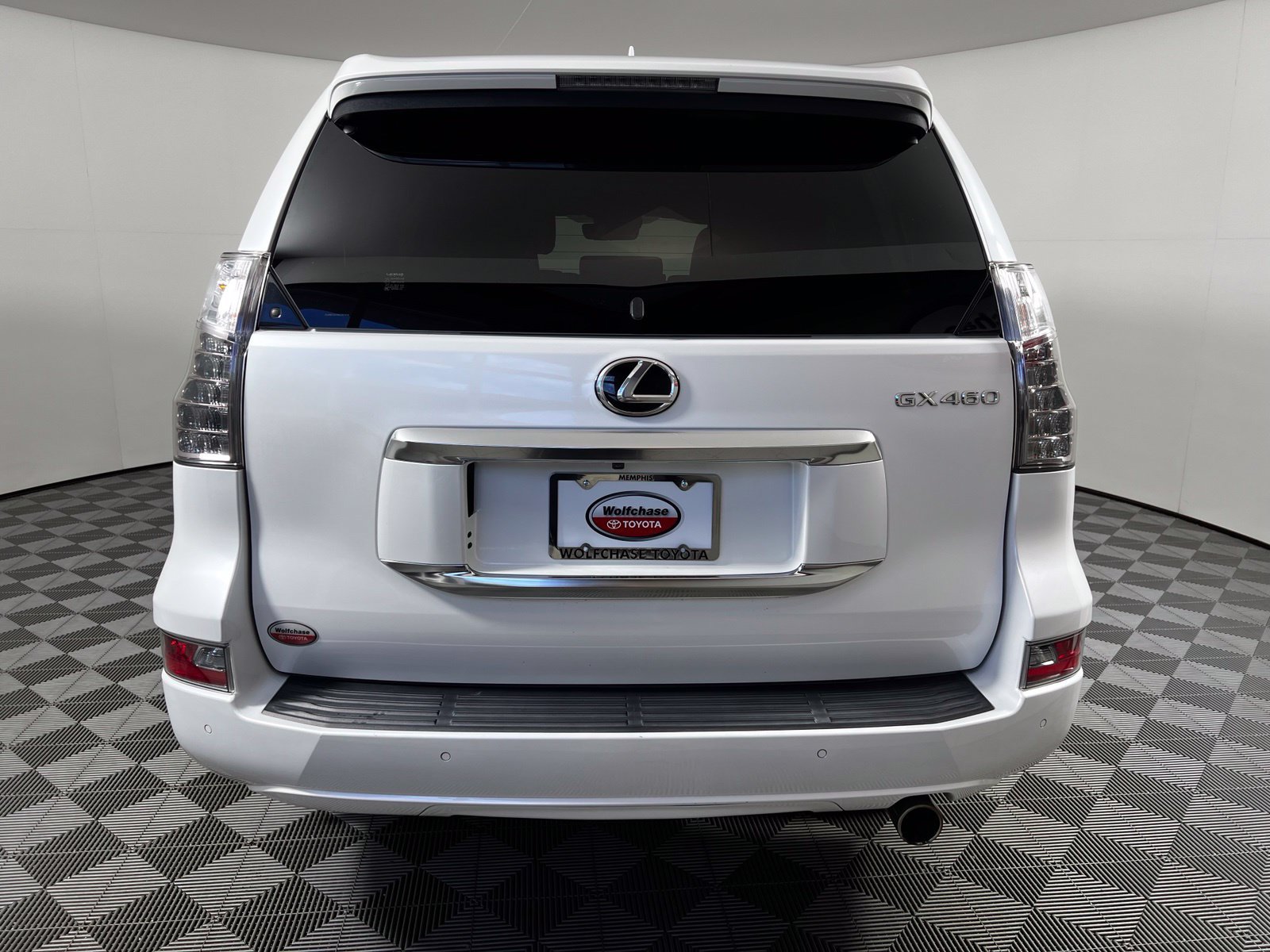 Used 2021 Lexus GX 460 Premium w/ Premium Package AWD/4WD image 6
