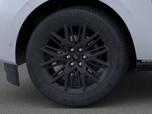 New 2026 Ford Expedition Max Platinum AWD/4WD image 19