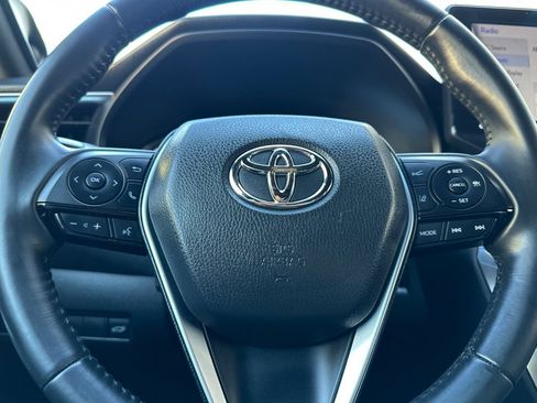 Certified 2021 Toyota Venza XLE AWD/4WD image 23