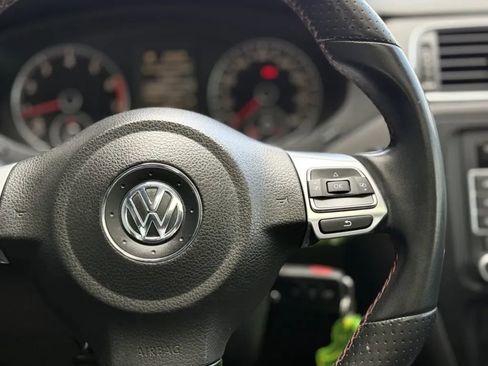 Used 2012 Volkswagen Jetta GLI Autobahn image 21