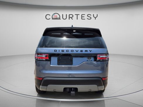Used 2018 Land Rover Discovery HSE Luxury AWD/4WD image 6