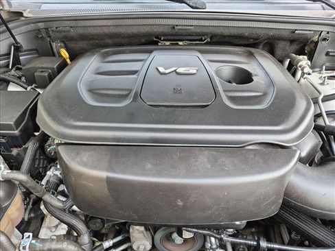 Used 2017 Jeep Grand Cherokee Limited AWD/4WD image 24