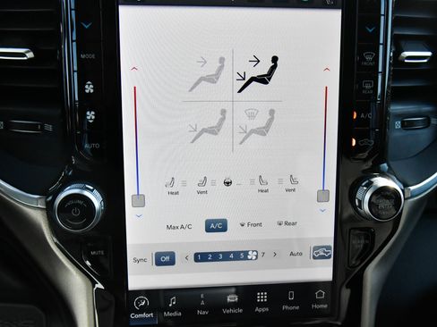 Used 2024 RAM 2500 Laramie image 27