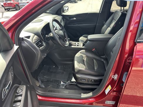 Certified 2023 Chevrolet Equinox RS w/ RS Leather Package AWD/4WD image 11