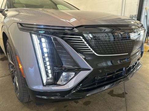 New 2024 Cadillac Lyriq Sport w/ Nappa Leather Package image 54