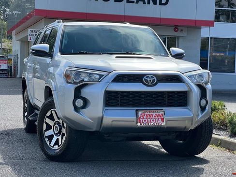 Used 2017 Toyota 4Runner TRD Off-Road Premium AWD/4WD image 1