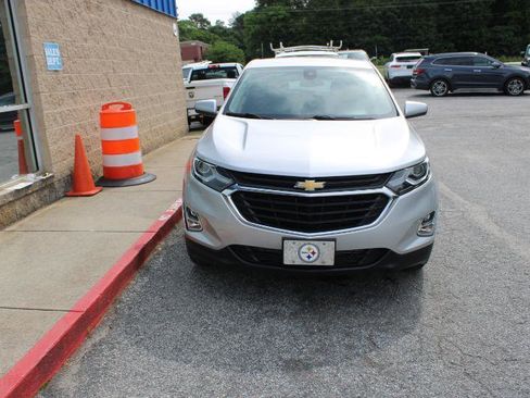Used 2021 Chevrolet Equinox LT FWD image 2