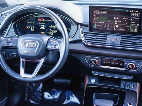 Used 2023 Audi Q5 2.0T Premium Plus w/ Premium Plus Package image 13