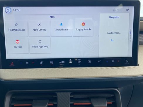 New 2026 Ford Maverick Lariat image 45