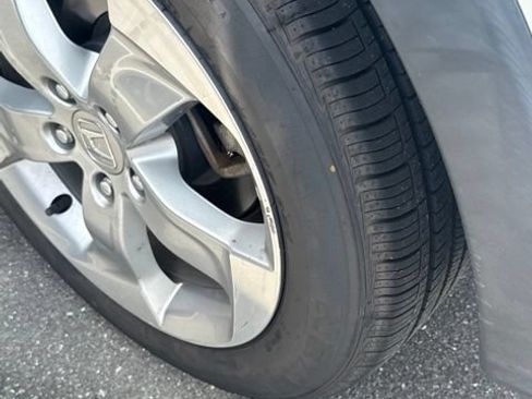 Used 2017 Honda HR-V EX image 4