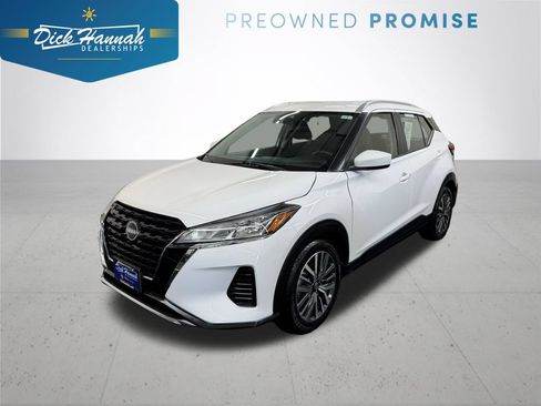 Used 2024 Nissan Kicks SV FWD image 1
