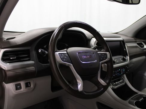 Used 2021 GMC Acadia SLT AWD/4WD image 12
