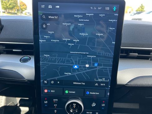 Used 2021 Ford Mustang Mach-E Select image 26