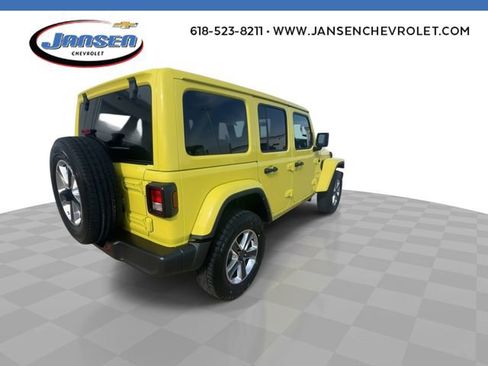 Used 2023 Jeep Wrangler Sahara AWD/4WD image 8